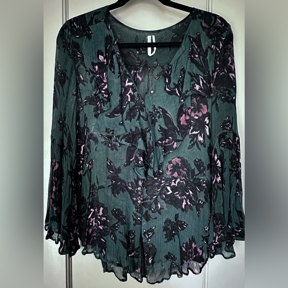 Feather Bone by Anthropologie, sheer long sleeve blouse, size XS